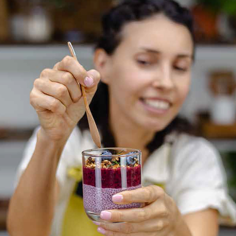 Combinação perfeita de iogurte e grãos de chia